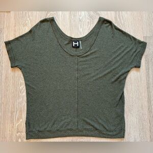 H by Bordeaux shirt, size Medium